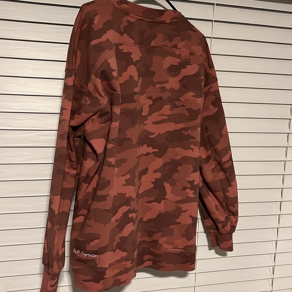 Lululemon Sweatshirt - Picture 2 of 3